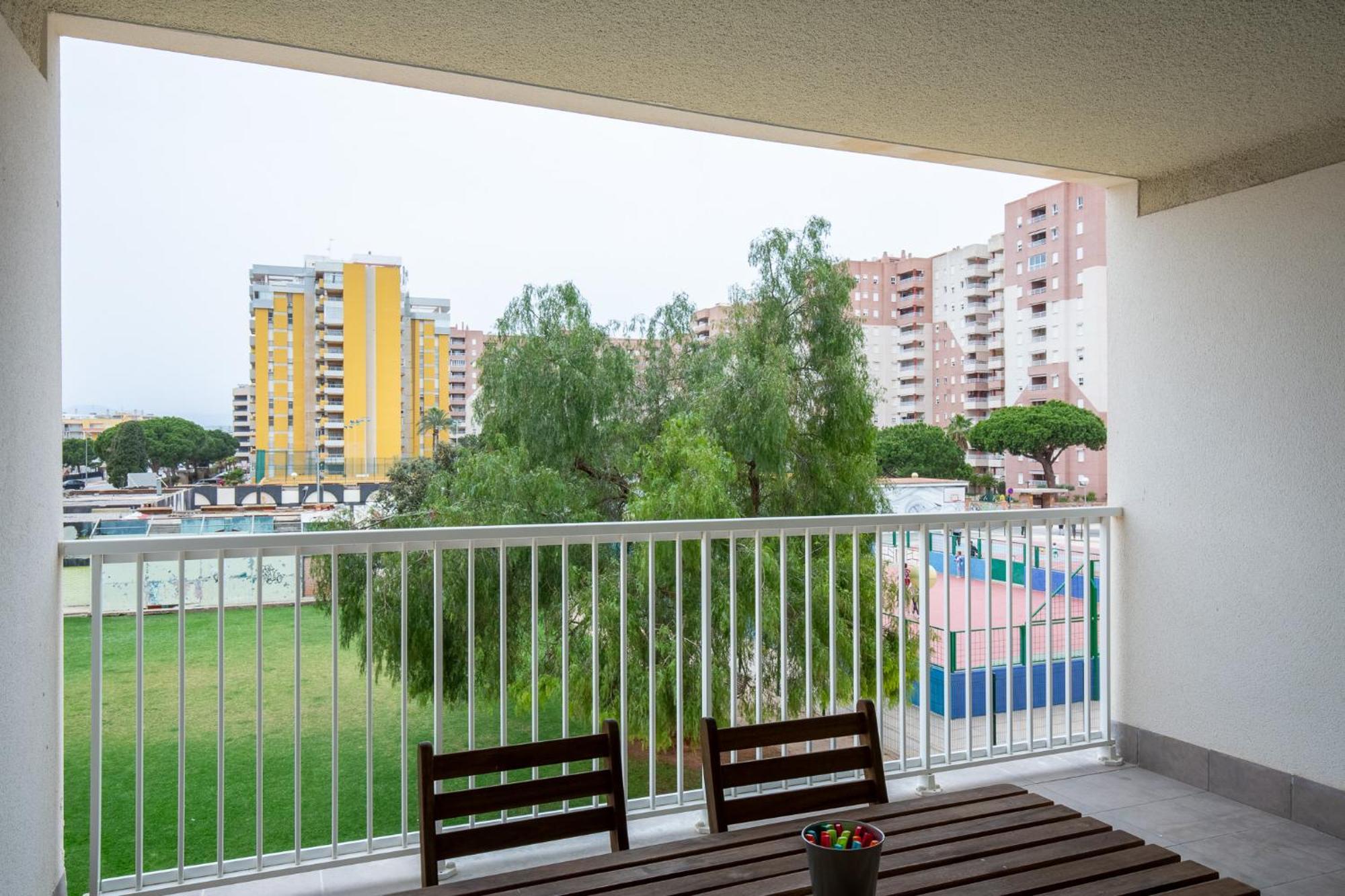 Apartamentos En Canet Al Mar, Junto Playa Y Con Piscina Канет-де-Беренгер Экстерьер фото