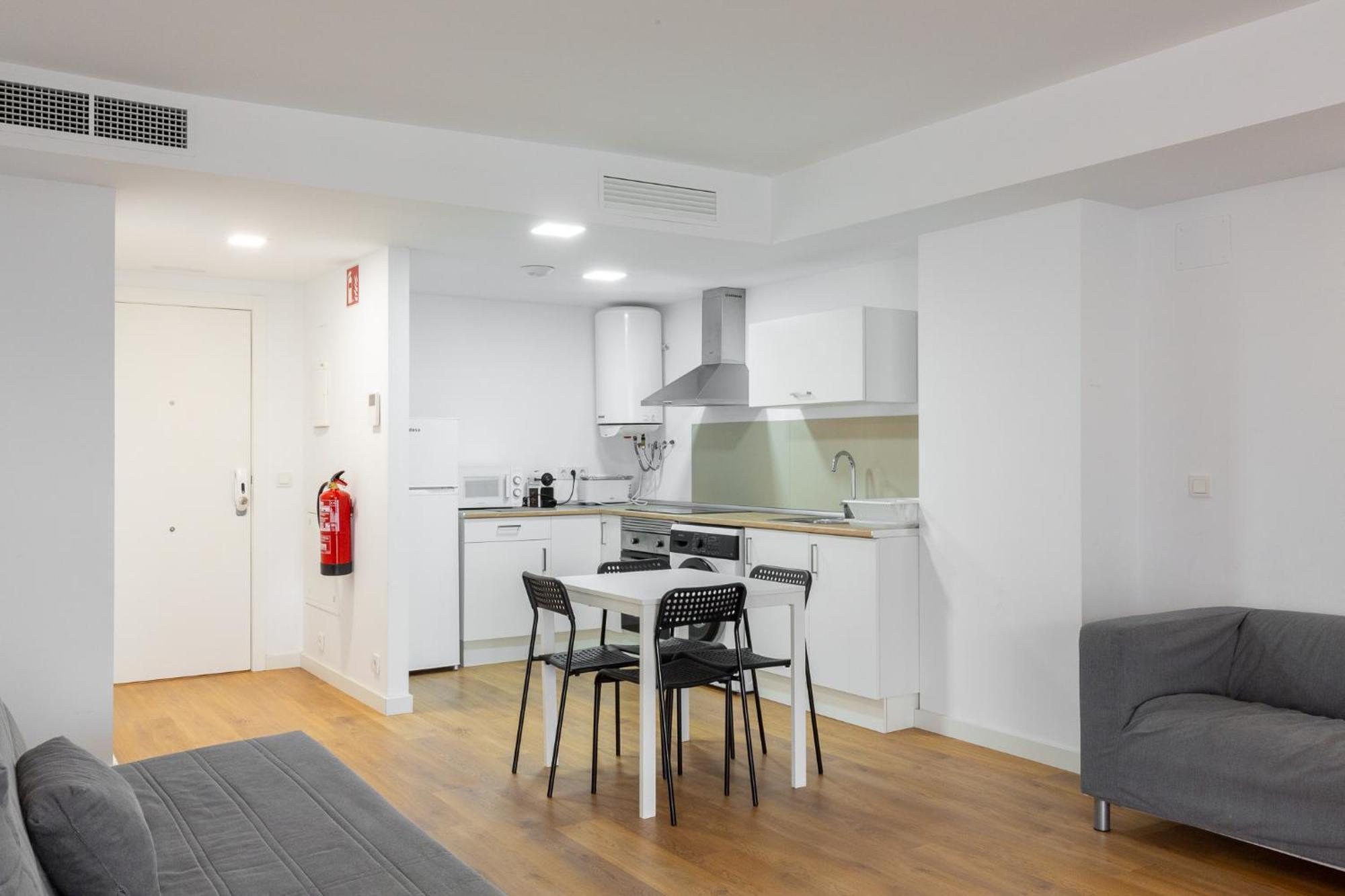 Apartamentos En Canet Al Mar, Junto Playa Y Con Piscina Канет-де-Беренгер Экстерьер фото