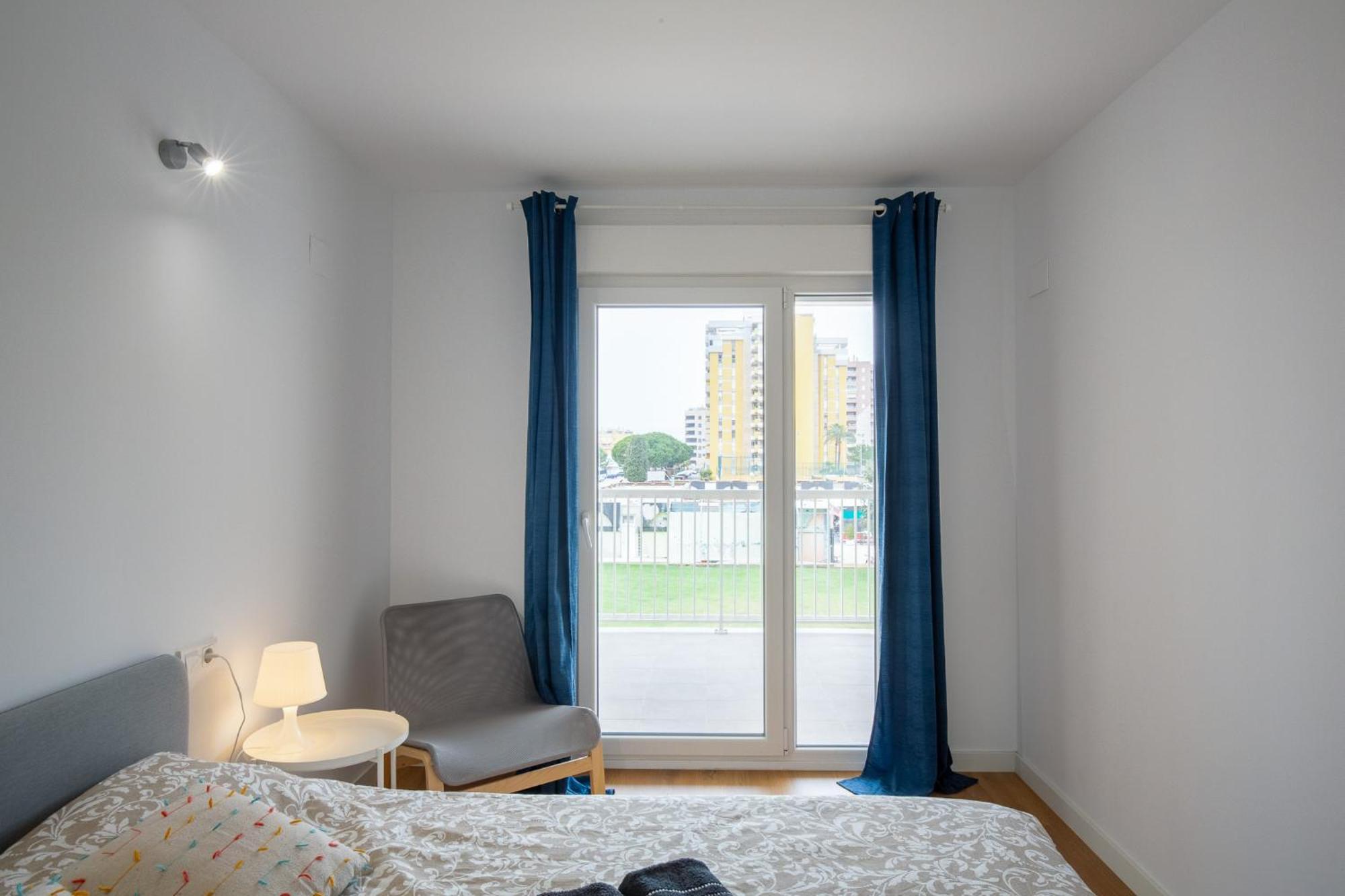 Apartamentos En Canet Al Mar, Junto Playa Y Con Piscina Канет-де-Беренгер Экстерьер фото